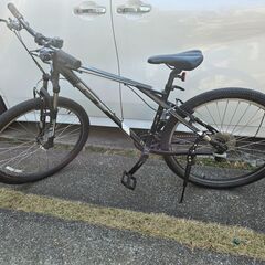 【中古品】マウンテンバイク　ＧＴ　クロ