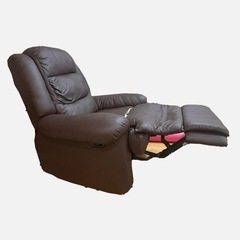 無料/リクライニングチェア