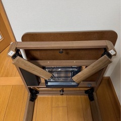 ニトリ折りたたみテーブル(コタツ機能付き)