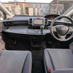 HONDA フリード グレー 車検2年付き‼️‼️の画像