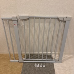 ベビーゲート