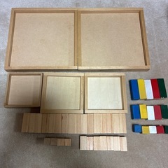 決まりました　大量の積み木の画像