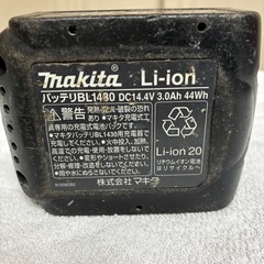 Makita 14.4V 3.0Ah 純正バッテリー ジャンク 充電不可の画像