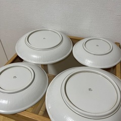 和皿　4枚　ほぼ未使用　プレート　の画像