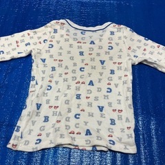 【西松屋】アルファベット、英字プリント肌着【90】の画像