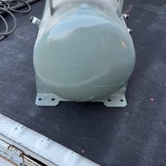 エアーコンプレッサー　予備タンク　の画像