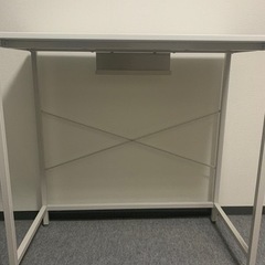 スタンディングデスク　白