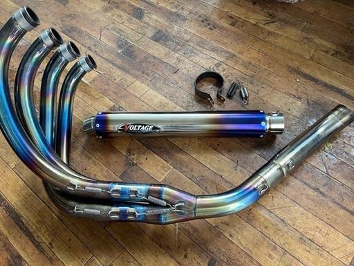 zrx1100 ZZR1100 gpz1100用　
ACF製　voltageマフラー