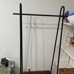 A型ハンガーラック