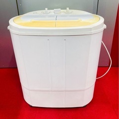 シンプルでコンパクトな二槽式洗濯機