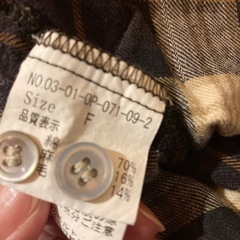 Aラインブラウンチェックシャツの画像