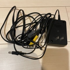 ニンテンドースーパーファミコン本体とソフト1個の画像