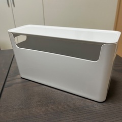 ニトリ　ケーブル収納ボックス　の画像