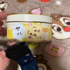 ちいかわ 風月堂コラボ缶の画像