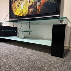 ガラス製 テレビ台　の画像