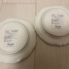 新品未使用　オーブン可能　食洗機可能　PAL 3coins 花柄リム プレートの画像