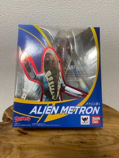 ALIEN METORON メトロン星人 SHFiguarts