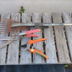 園芸用具 3点セット 剪定バサミ 芝切りハサミ　小型レーキ