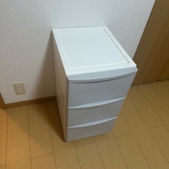 衣装ケース②　収納ケース