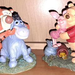 ディズニー・プーさんと仲間たちの陶器フィギュア３個・レトロの画像