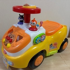 アンパンマン  よくばりビジーカーの画像