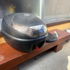 Givi   バイク用リアBOX
