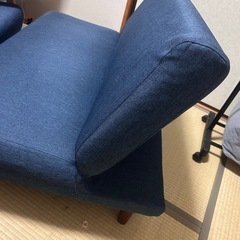 小さいけど寝心地が良いソファベッドです。