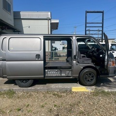 総額41.0万円★ナビ★キーレス★PW★Bカメラ★ETC★平成24年式 日産キャラバン ロングDX(2000ccガソリン3人乗)20.9万キロ シルバーの画像