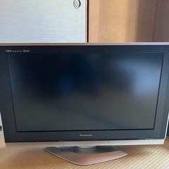 液晶テレビ