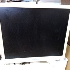 液晶ディスプレイ　たぶん20インチ　IOデータ製