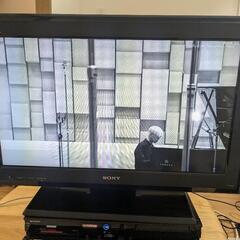 液晶テレビ