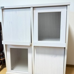 フラップキャビネット　ガラス戸付き