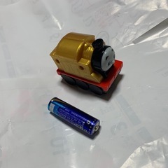 マクドナルド　ハッピーセットトーマスゴールドの画像