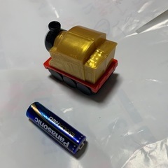 マクドナルド　ハッピーセットトーマスゴールドの画像