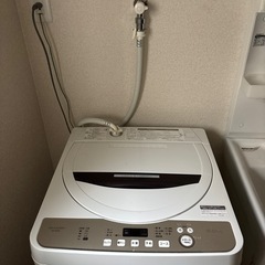 シャープ　SHARP 洗濯機　2020年製の画像