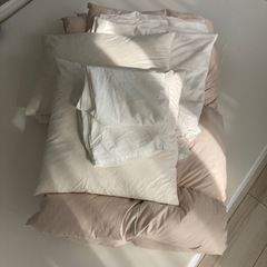 羽毛布団　ikea シーツ　まくら　　クッション　セット