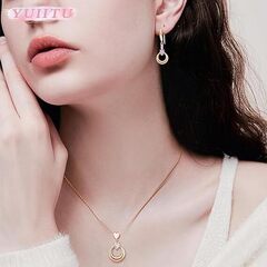 【新品・未使用】YUIITU ピアス レディース 人気 誕生石 ピアス フック 月 揺れる ピアス シルバー 金属アレルギー対応 ピアス 星 可愛い ピアス 女性の画像