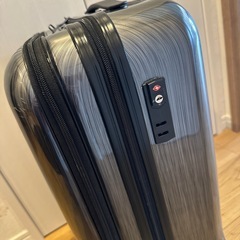 スーツケース　機内持ち込み可の画像