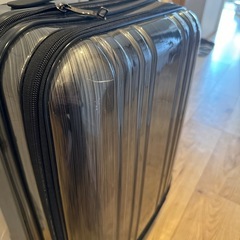 スーツケース　機内持ち込み可の画像