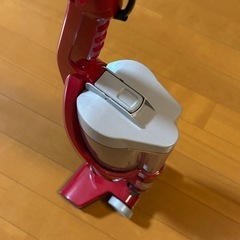 スリム ゴミ捨て簡単 掃除機の画像
