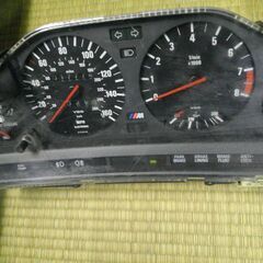 BMW-E30-M3メータ-実走行17000キロ-マイル及びキロ表示の画像