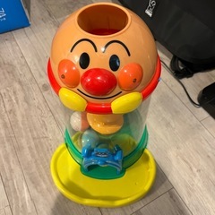 アンパンマン　ボールころがし