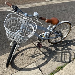 自転車 子供  22インチ マハロc サビあります。