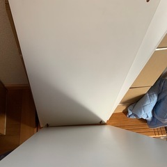 白い棚板の画像