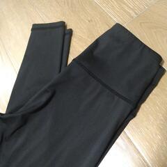 【S】ヨガなどに✮ 黒スパッツ・レギンスの画像