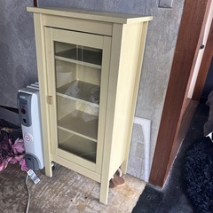 ライトグリーン　キャビネット　棚