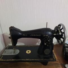 昭和レトロ　アンティーク　ジャノメミシンの画像