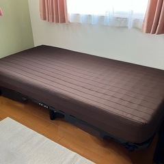 シングルベッド