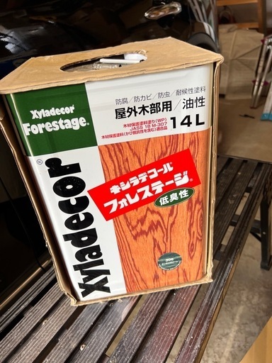 未使用品　キシラデコール14L タンネングリーン