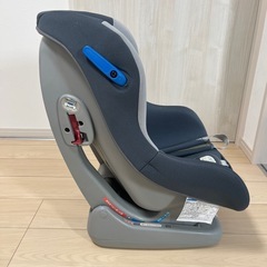 チャイルドシート（日産純正）の画像